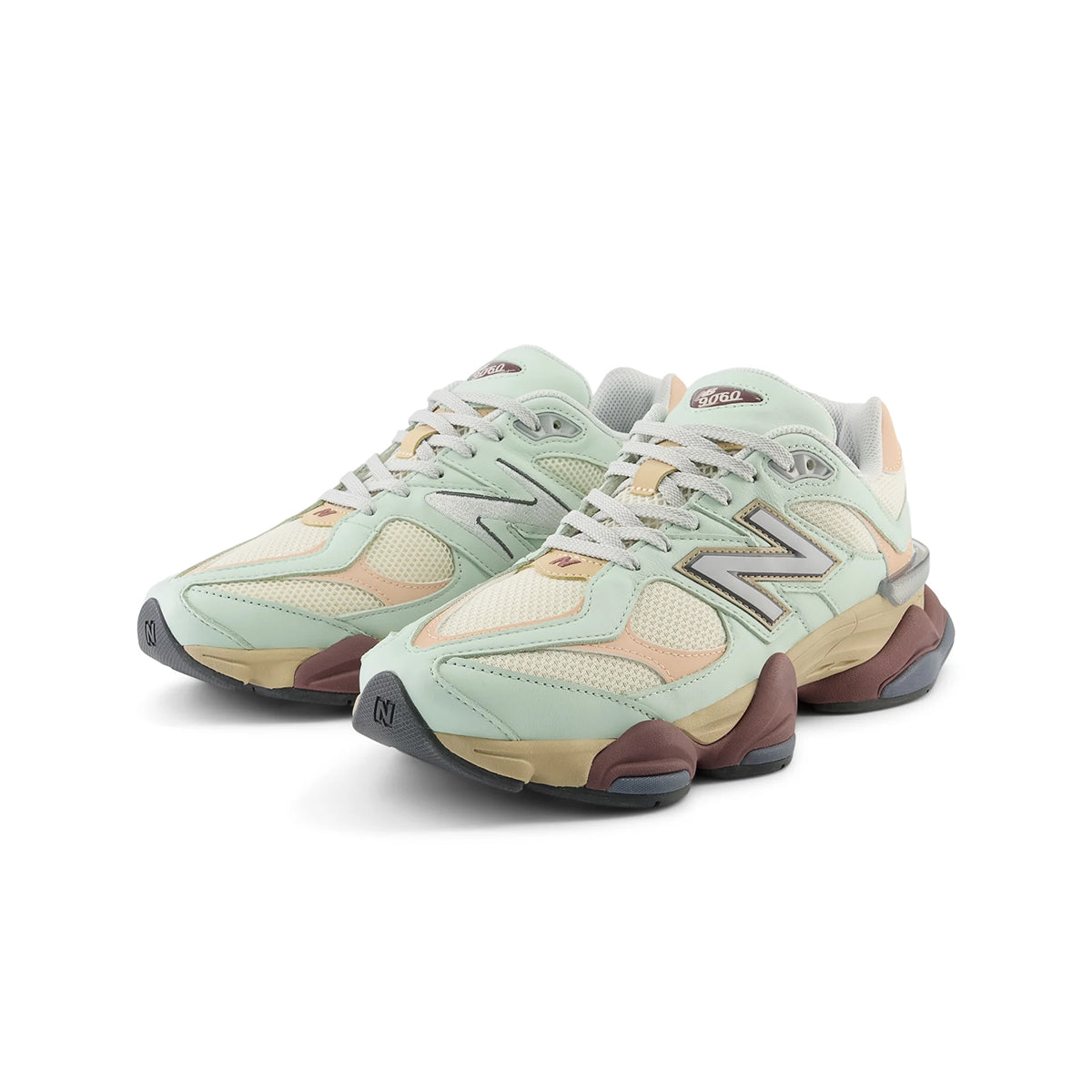 New Balance 9060 Clay Ash